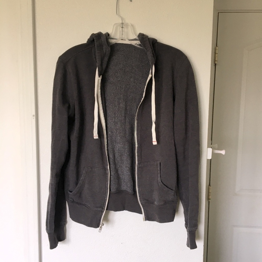 Casual grey zip-up sweatshirt